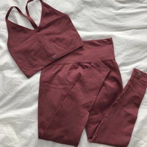 Set Active Set Leggings and Bra